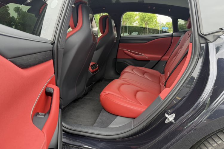 Used Xiaomi Auto SU7 2024 Rear-Drive Standard Founder Edition Interior 3