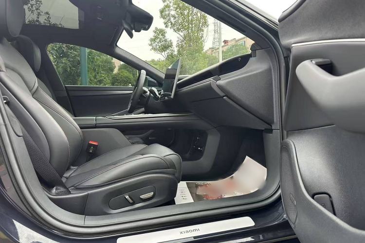 Used Xiaomi Auto SU7 2024 Rear-Drive Long-Range Intelligent Driving Version Interior 5