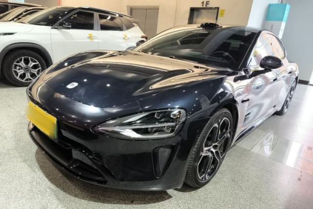 Used Xiaomi Auto SU7 2024 Four-Wheel Drive Ultra-Long Range Advanced Intelligent Driving Max Edition