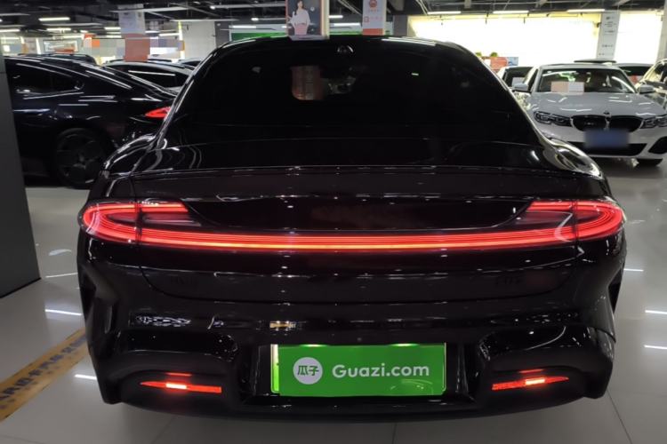 Used Xiaomi Auto SU7 2024 Four-Wheel Drive Ultra-Long Range Advanced Intelligent Driving Max Edition Rear