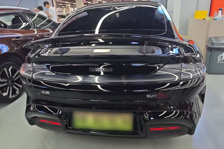 Used Xiaomi Auto SU7 2024 Four-Wheel Drive Ultra-Long Range Advanced Intelligent Driving Max Edition Rear