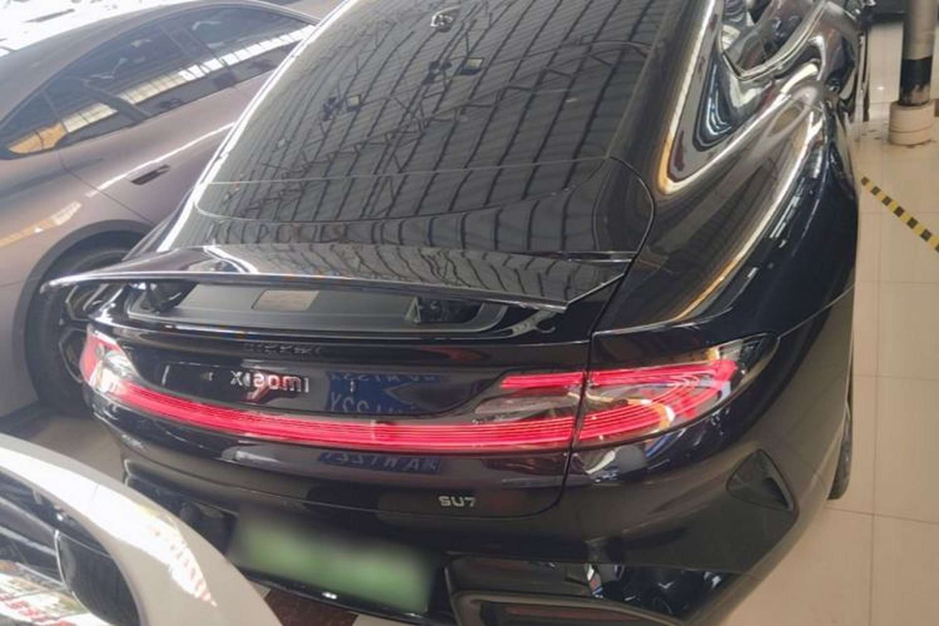 Used Xiaomi Auto SU7 2024 Four-Wheel Drive Ultra-Long Range Advanced Intelligent Driving Max Edition Rear