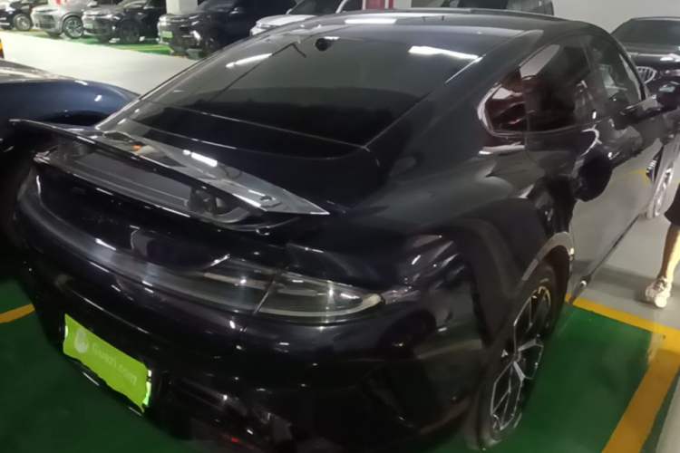 Used Xiaomi Auto SU7 2024 Rear-Drive Ultra-Long Range Advanced Pro-Level Intelligent Driving Version Rear Right 45 Deg