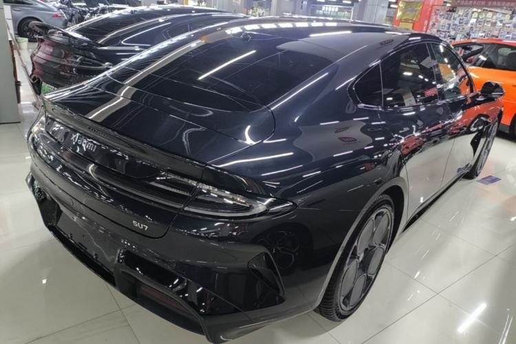 Used Xiaomi Auto SU7 2024 Rear-Drive Long-Range Intelligent Driving Version Rear Right 45 Deg