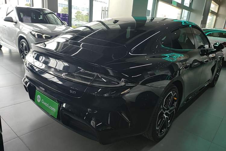 Used Xiaomi Auto SU7 2024 Rear-Drive Standard Founder Edition Rear Right 45 Deg