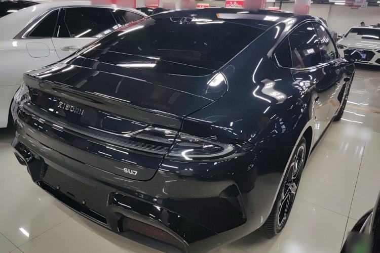 Used Xiaomi Auto SU7 2024 Rear-Drive Ultra-Long Range Advanced Pro-Level Intelligent Driving Version Rear Right 45 Deg