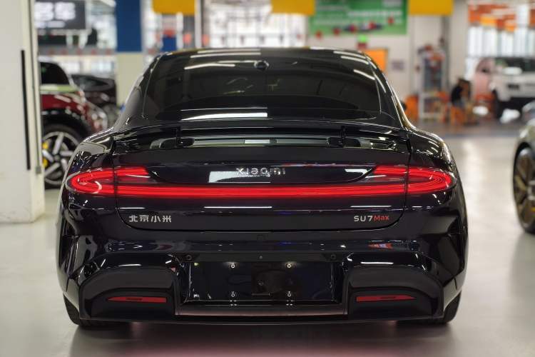 Used Xiaomi Auto SU7 2024 Four-Wheel Drive Ultra-Long Range Advanced Intelligent Driving Max Edition Rear