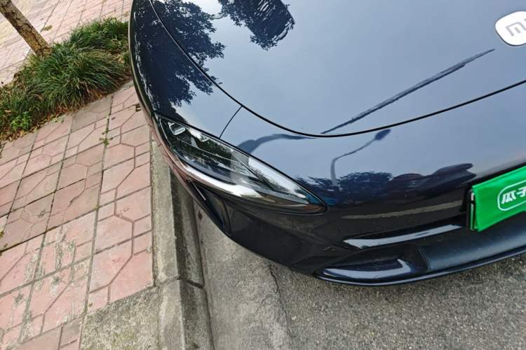 Used Xiaomi Auto SU7 2024 Rear-Drive Long-Range Intelligent Driving Version Right Front Headlight