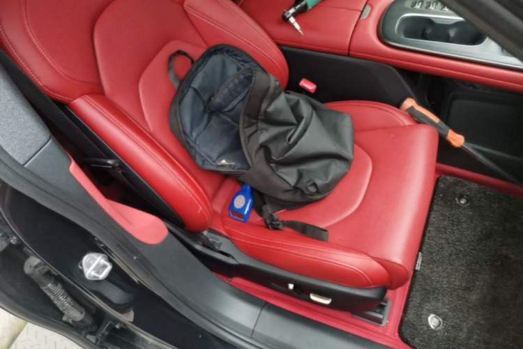 Used Xiaomi Auto SU7 2024 Rear-Drive Ultra-Long Range Advanced Pro-Level Intelligent Driving Version Right Front Seat