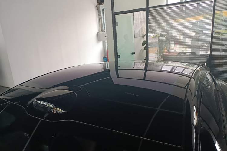 Used Xiaomi Auto SU7 2024 Four-Wheel Drive Ultra-Long Range Advanced Intelligent Driving Max Edition Roof