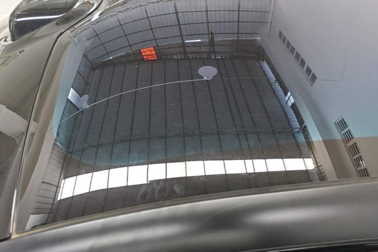 Used Xiaomi Auto SU7 2024 Four-Wheel Drive Ultra-Long Range Advanced Intelligent Driving Max Edition Roof