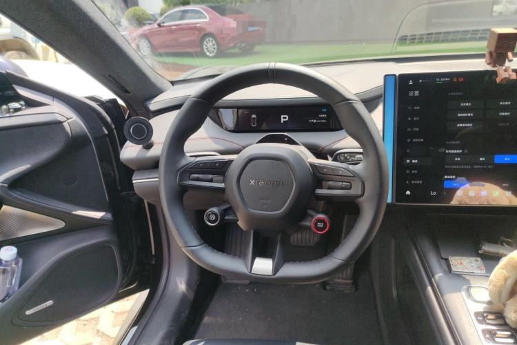 Used Xiaomi Auto SU7 2024 Rear-Drive Ultra-Long Range Advanced Pro-Level Intelligent Driving Version Steering Wheel