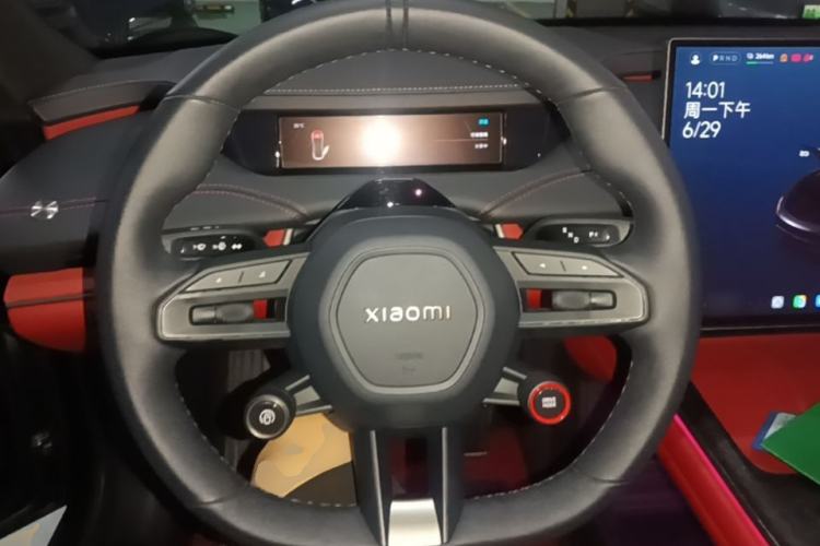 Used Xiaomi Auto SU7 2024 Rear-Drive Ultra-Long Range Advanced Pro-Level Intelligent Driving Version Steering Wheel