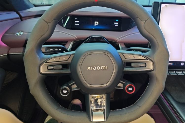 Used Xiaomi Auto SU7 2024 Four-Wheel Drive Ultra-Long Range Advanced Intelligent Driving Max Edition Steering Wheel