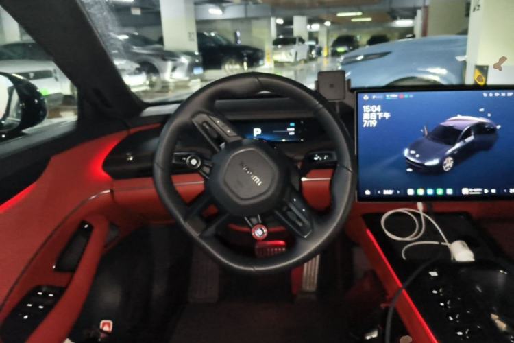 Used Xiaomi Auto SU7 2024 Four-Wheel Drive Ultra-Long Range Advanced Intelligent Driving Max Edition Steering Wheel