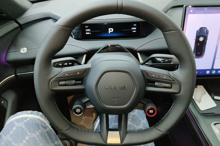 Used Xiaomi Auto SU7 2024 Rear-Drive Long-Range Intelligent Driving Version Steering Wheel