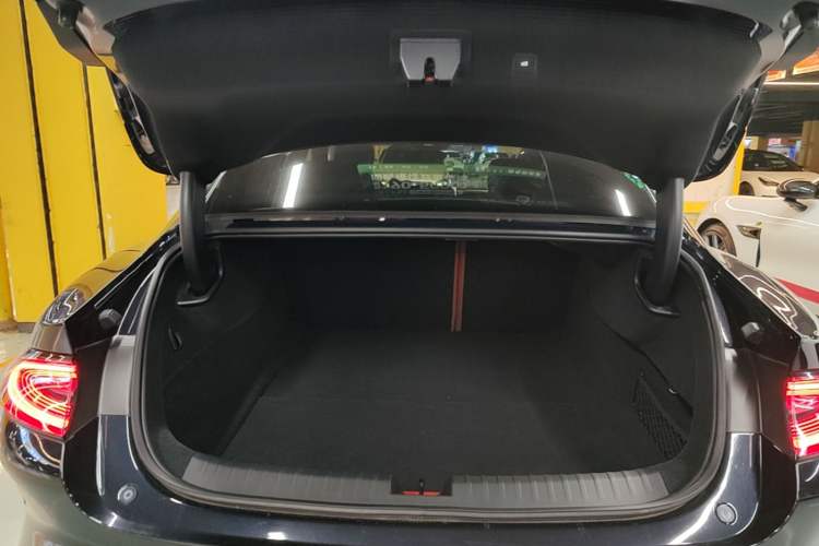 Used Xiaomi Auto SU7 2024 Rear-Drive Ultra-Long Range Advanced Pro-Level Intelligent Driving Version Trunk