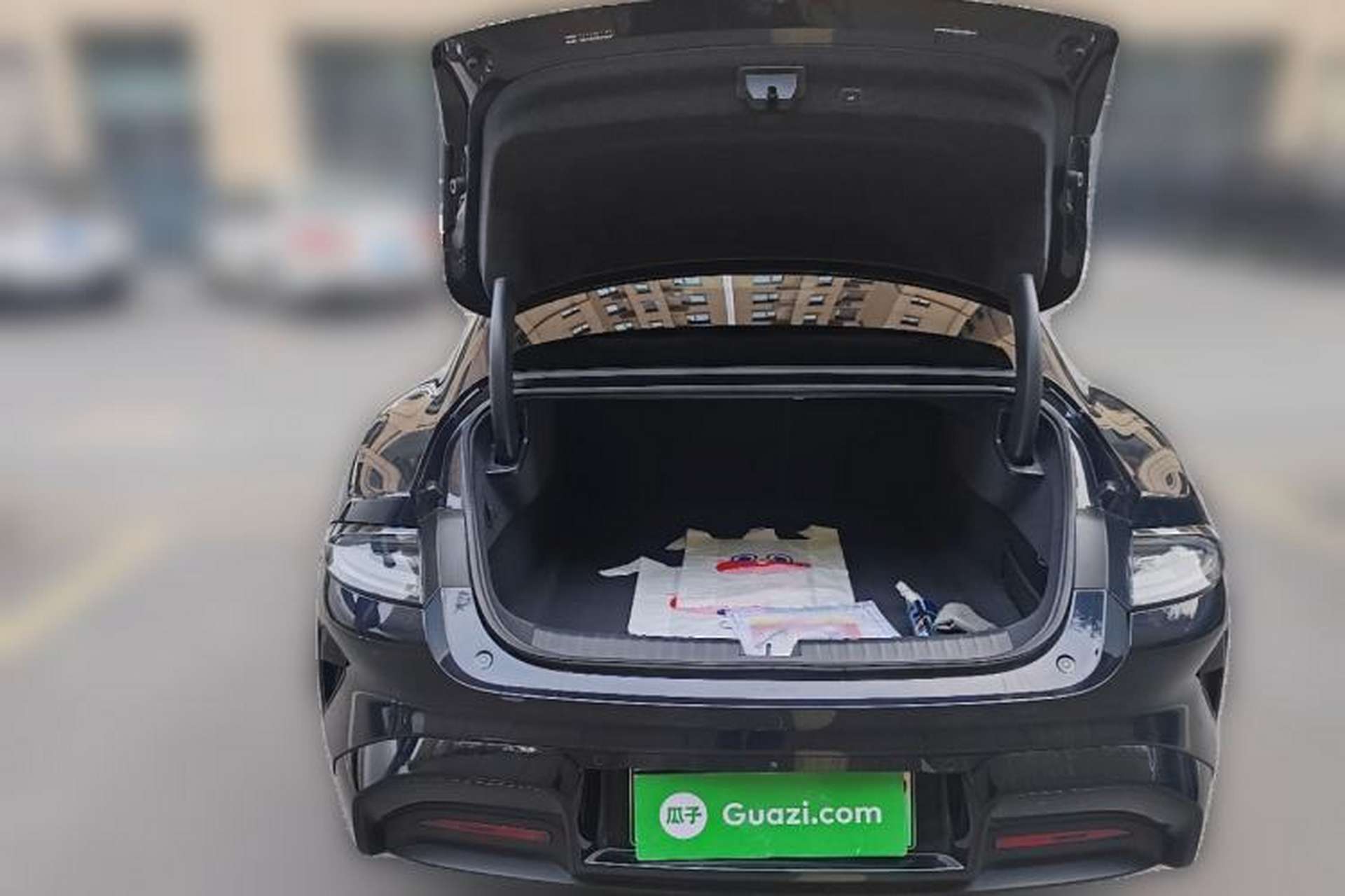 Used Xiaomi Auto SU7 2024 Four-Wheel Drive Ultra-Long Range Advanced Intelligent Driving Max Edition Trunk