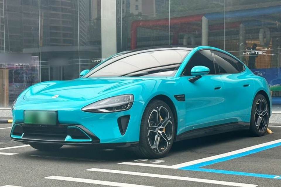 Xiaomi Auto SU7 2024