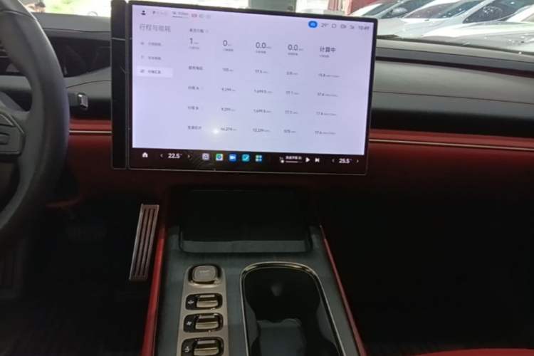 Used Xiaomi Auto SU7 2024 Rear-Drive Ultra-Long Range Advanced Pro-Level Intelligent Driving Version Audio And AC Panel