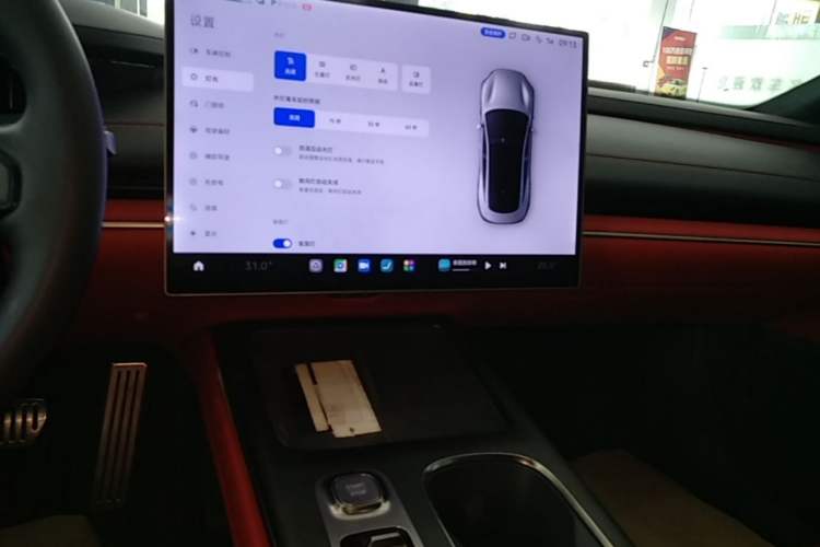 Used Xiaomi Auto SU7 2024 Four-Wheel Drive Ultra-Long Range Advanced Intelligent Driving Max Edition Audio And AC Panel