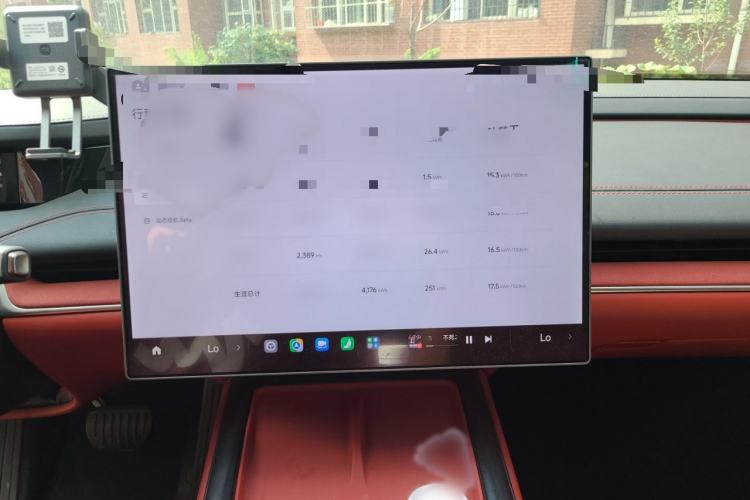 Used Xiaomi Auto SU7 2024 Rear-Drive Ultra-Long Range Advanced Pro-Level Intelligent Driving Version Audio And AC Panel