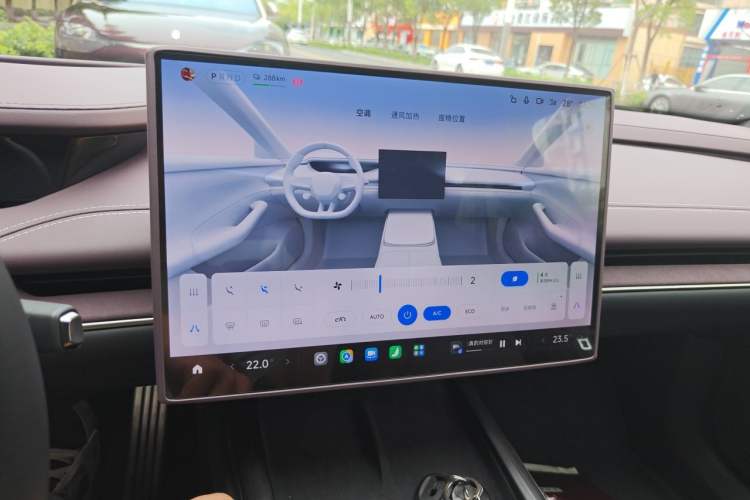 Used Xiaomi Auto SU7 2024 Four-Wheel Drive Ultra-Long Range Advanced Intelligent Driving Max Edition Audio And AC Panel