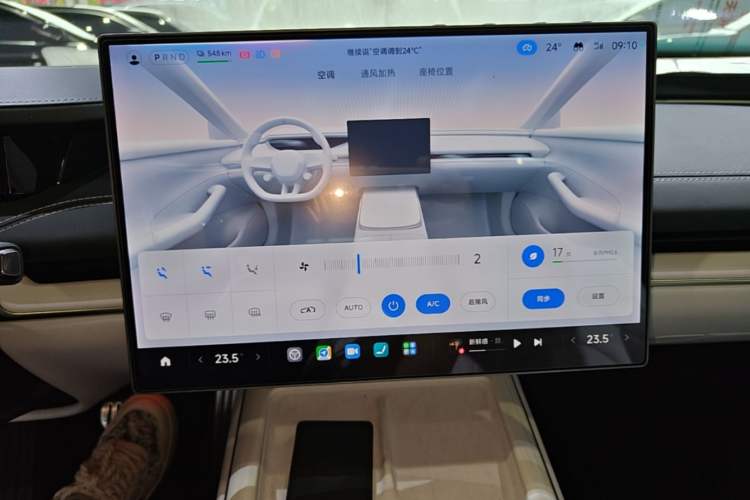 Used Xiaomi Auto SU7 2024 Four-Wheel Drive Ultra-Long Range Advanced Intelligent Driving Max Edition Audio And AC Panel