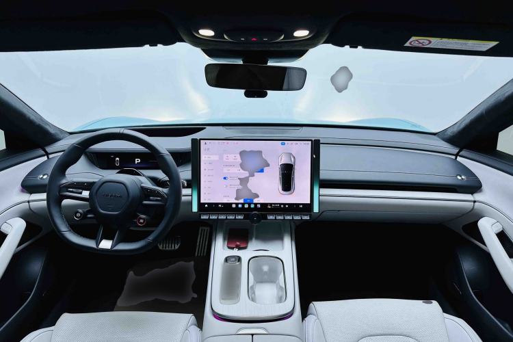 Used Xiaomi Auto SU7 2024 Four-Wheel Drive Ultra-Long Range Advanced Intelligent Driving Max Edition Center Console