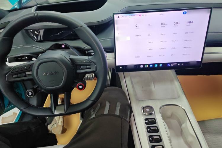 Used Xiaomi Auto SU7 2024 Four-Wheel Drive Ultra-Long Range Advanced Intelligent Driving Max Edition Center Console
