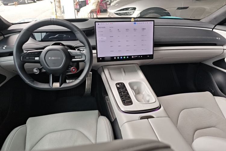 Used Xiaomi Auto SU7 2024 Four-Wheel Drive Ultra-Long Range Advanced Intelligent Driving Max Edition Center Console