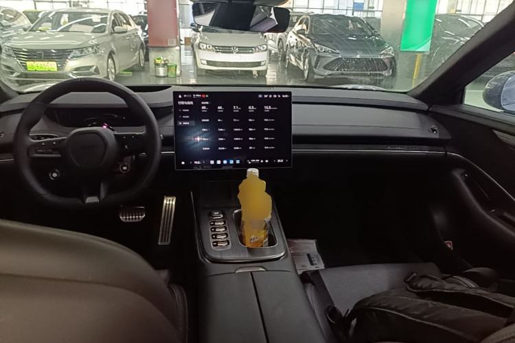 Used Xiaomi Auto SU7 2024 Four-Wheel-Drive Max Founder's Edition Center Console