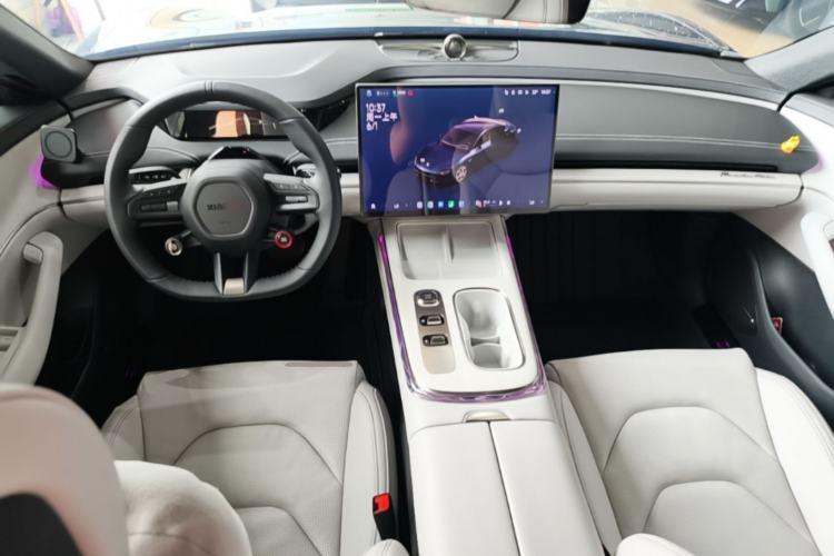 Used Xiaomi Auto SU7 2024 Rear-Drive Ultra-Long Range Advanced Pro-Level Intelligent Driving Version Center Console