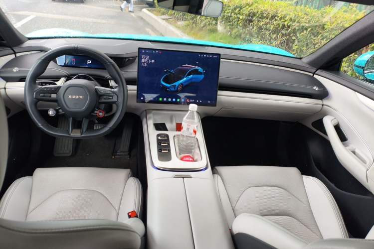 Used Xiaomi Auto SU7 2024 Rear-Drive Standard Founder Edition Center Console