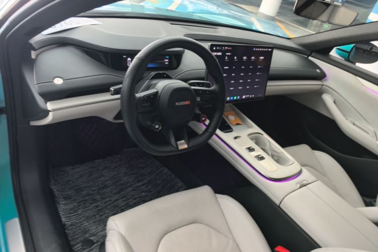Used Xiaomi Auto SU7 2024 Rear-Drive Long-Range Intelligent Driving Version Center Console