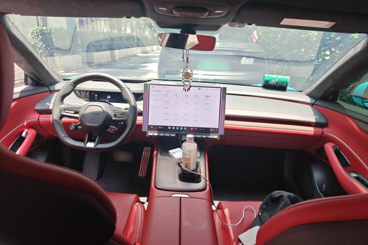 Used Xiaomi Auto SU7 2024 Four-Wheel-Drive Max Founder's Edition Center Console