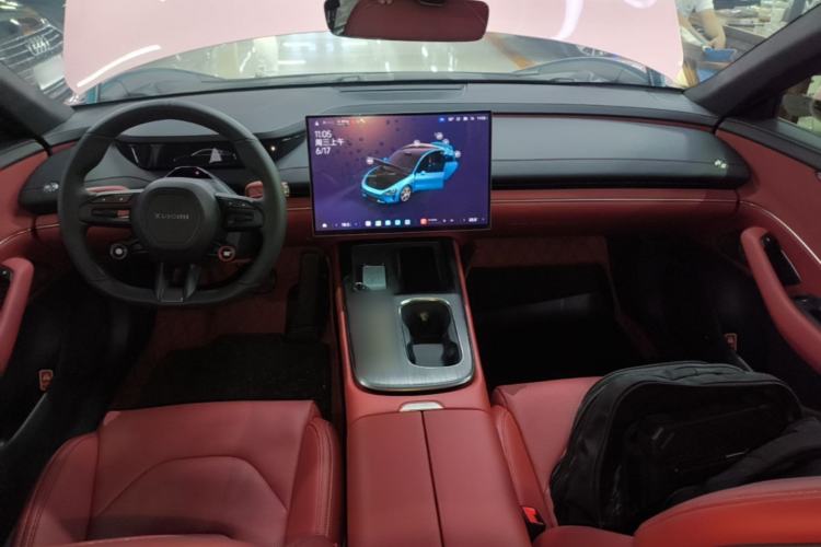 Used Xiaomi Auto SU7 2024 Rear-Drive Ultra-Long Range Advanced Pro-Level Intelligent Driving Version Center Console