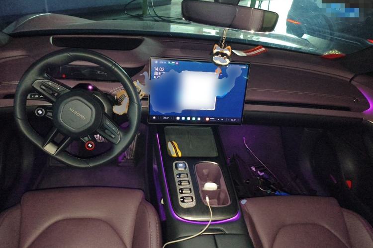 Used Xiaomi Auto SU7 2024 Four-Wheel Drive Ultra-Long Range Advanced Intelligent Driving Max Edition Center Console