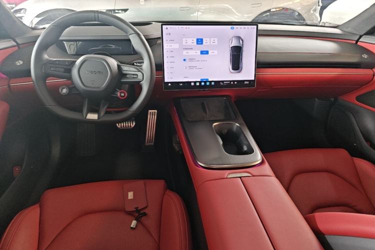 Used Xiaomi Auto SU7 2024 Four-Wheel Drive Ultra-Long Range Advanced Intelligent Driving Max Edition Center Console