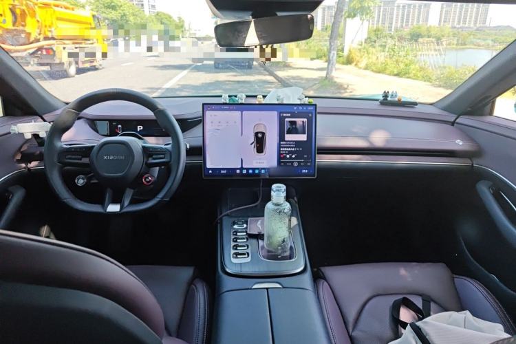 Used Xiaomi Auto SU7 2024 Rear-Drive Ultra-Long Range Advanced Pro-Level Intelligent Driving Version Center Console