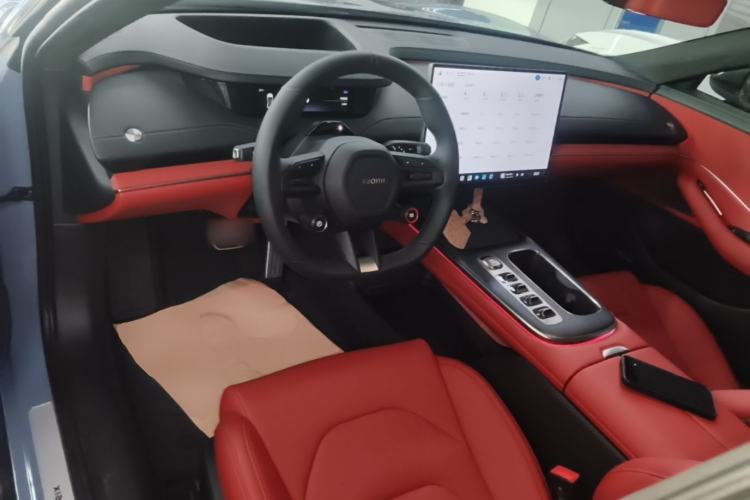 Used Xiaomi Auto SU7 2024 Four-Wheel Drive Ultra-Long Range Advanced Intelligent Driving Max Edition Center Console