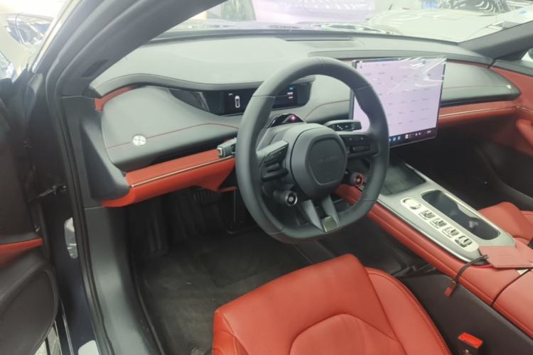 Used Xiaomi Auto SU7 2024 Rear-Drive Ultra-Long Range Advanced Pro-Level Intelligent Driving Version Center Console