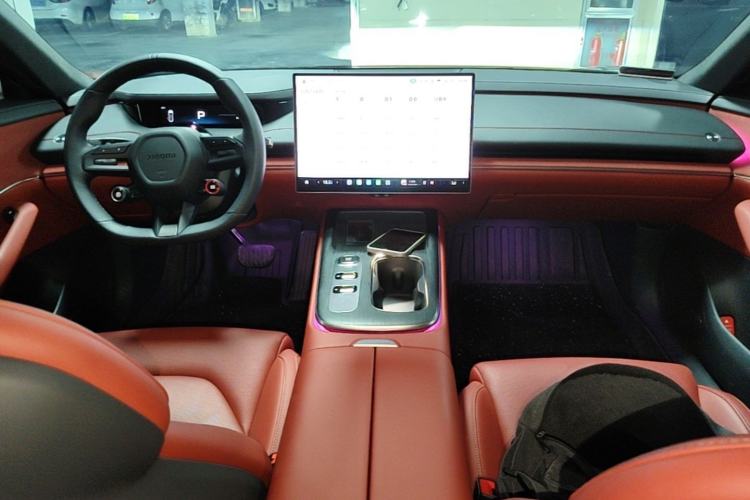 Used Xiaomi Auto SU7 2024 Rear-Drive Long-Range Intelligent Driving Version Center Console