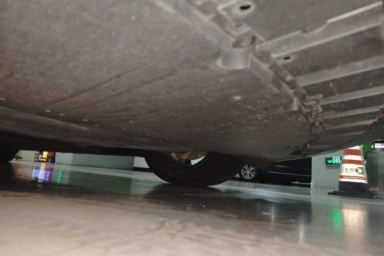 Used Xiaomi Auto SU7 2024 Four-Wheel-Drive Max Founder's Edition Chassis Front