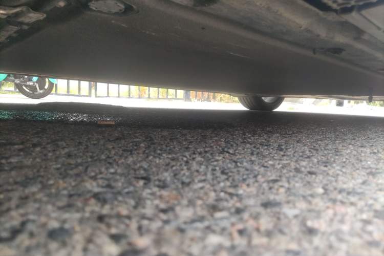 Used Xiaomi Auto SU7 2024 Rear-Drive Ultra-Long Range Advanced Pro-Level Intelligent Driving Version Chassis Front Left