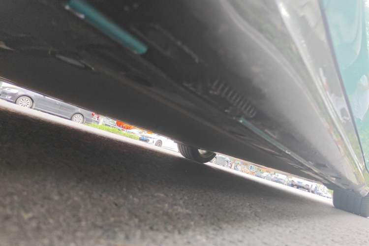 Used Xiaomi Auto SU7 2024 Four-Wheel Drive Ultra-Long Range Advanced Intelligent Driving Max Edition Chassis Front Left