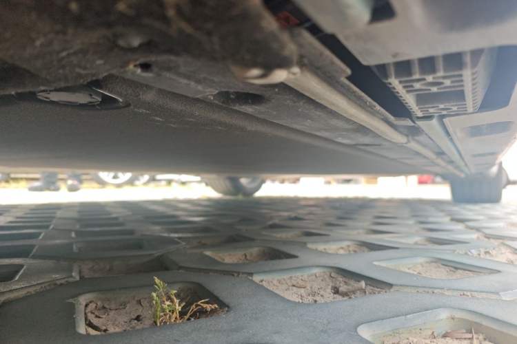 Used Xiaomi Auto SU7 2024 Four-Wheel-Drive Max Founder's Edition Chassis Front Left