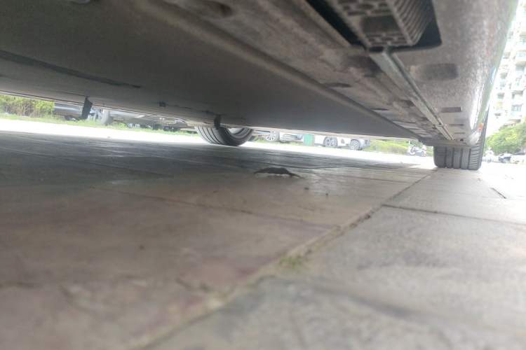 Used Xiaomi Auto SU7 2024 Rear-Drive Long-Range Intelligent Driving Version Chassis Front Left