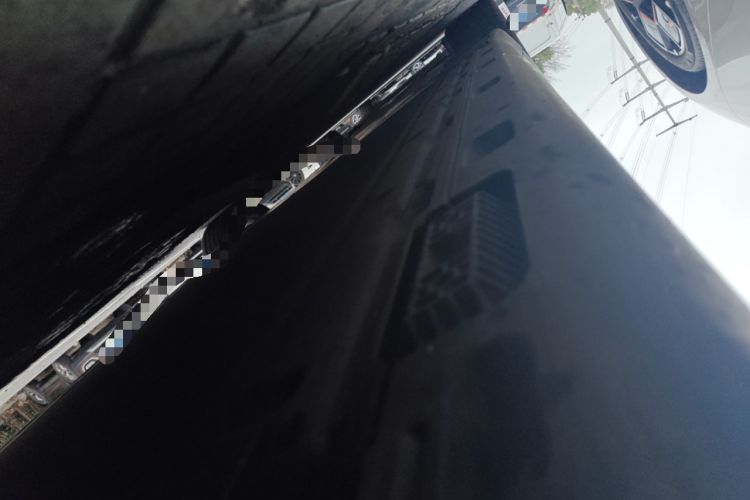 Used Xiaomi Auto SU7 2024 Four-Wheel Drive Ultra-Long Range Advanced Intelligent Driving Max Edition Chassis Front Right