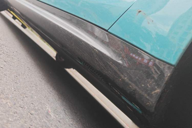 Used Xiaomi Auto SU7 2024 Four-Wheel Drive Ultra-Long Range Advanced Intelligent Driving Max Edition Chassis Front Right